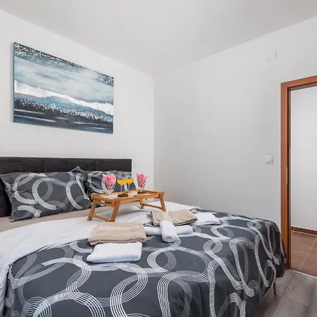 Apartmani Jurina Kastav Exterior photo